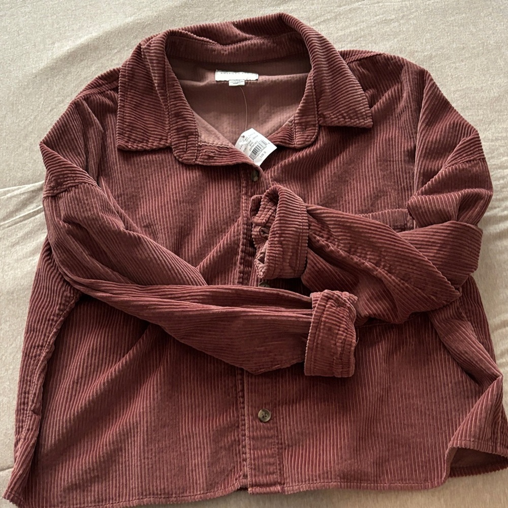 AMERICAN EAGLE Corduroy Button-Up Shirt